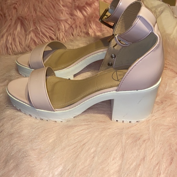 Missguided Pink Block Heeled Sandal, Size 8 - Picture 2 of 2